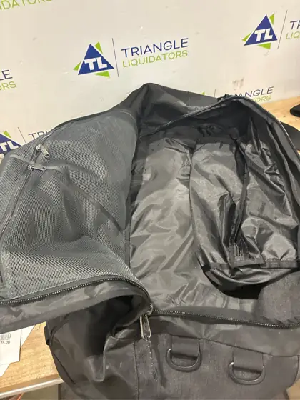 Patagonia Black Hole Duffel — Photo 3