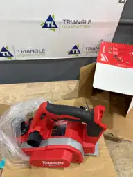 Milwaukee 18V M18 3-1/4 in.… — Photo 4