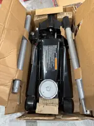 Husky 3-Ton Floor Garage Jack — Photo 3