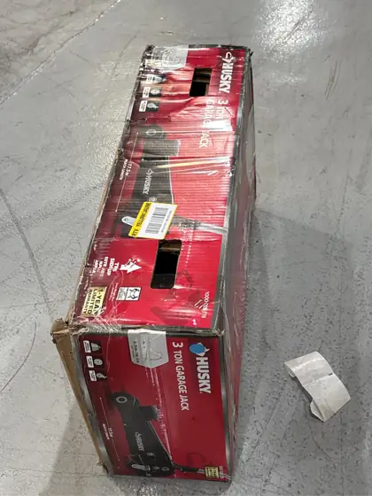 Husky 3-Ton Floor Garage Jack — Photo 4