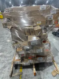 Pallet of assorted faux wood… — Photo 3