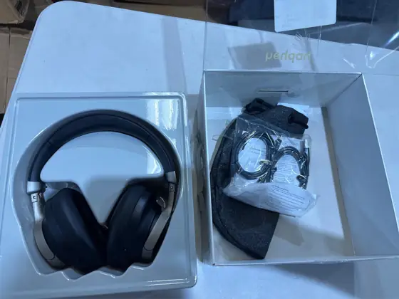 Heyday Active Noise Cancelling Over-Ear… — Photo 3