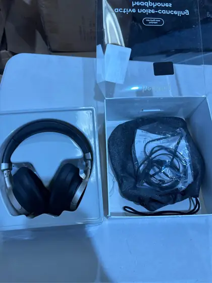 Heyday Active Noise Cancelling Over-Ear… — Photo 3