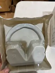 Heyday Active Noise Cancelling Over-Ear… — Photo 4