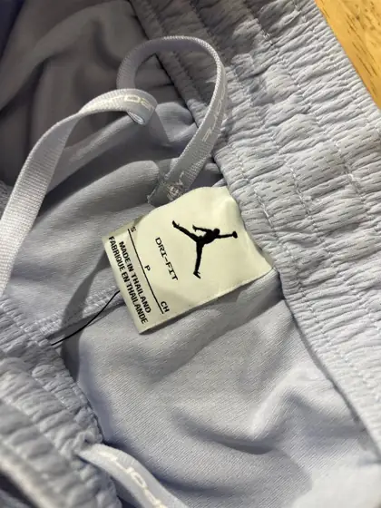 Jordan women mesh shorts — Photo 3