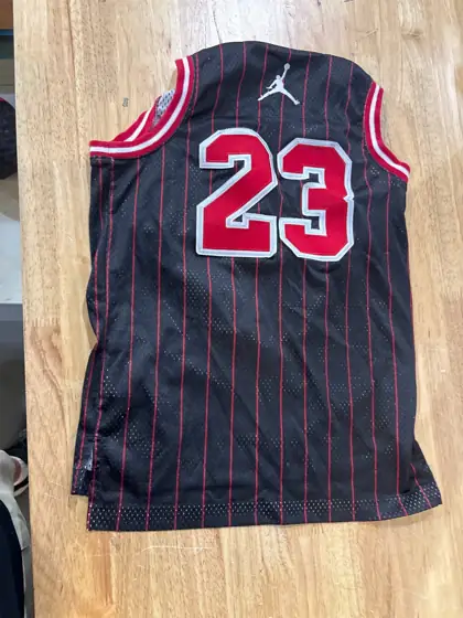 Jordan 23 jersey — Photo 3