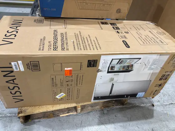 7.2 cu. ft. Top Freezer… — Photo 4