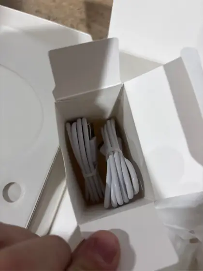 Medela Motion InBra Wearable Breast… — Photo 5