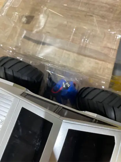 Remote Control Off-Road Pickup Truck… — Photo 4