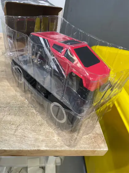 Remote Control Off-Road Pick-Up Truck… — Photo 3