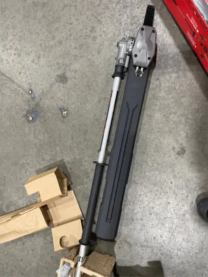 M18 FUEL 18V 20 in.… — Photo 6