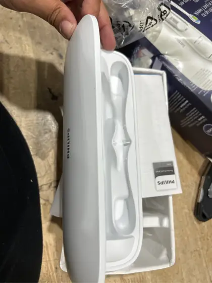 Philips Sonicare 6500 Rechargeable Electric… — Photo 5