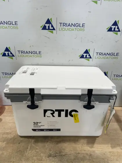 RTIC Ultra-Light 32 Qt Hard-Sided… — Photo 3