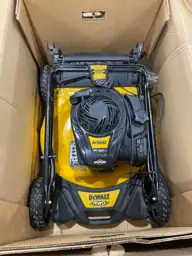 DEWALT 21 in. 150cc Briggs… — Photo 4