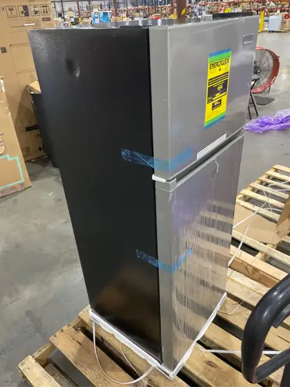 Frigidaire 7.5 Cu. Ft. Top-Mount… — Photo 4