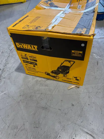 DEWALT 21 in. 150cc Briggs… — Photo 7
