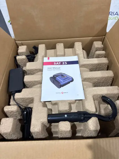 SAT 25 Cordless Robotic Pool… — Photo 4