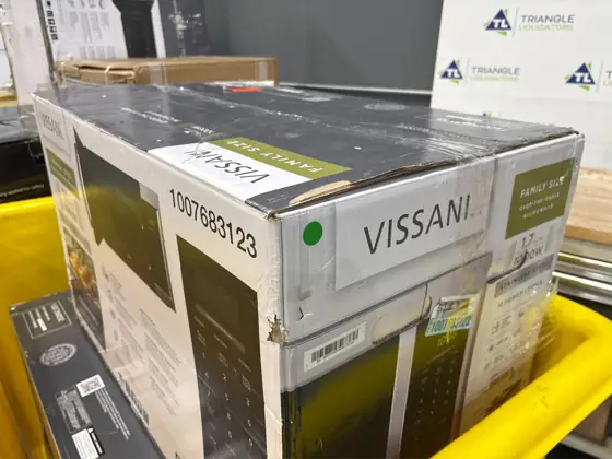 1.7 cu. ft. 1000-Watt Over… — Photo 5