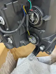 Headlights Assembly - with All… — Photo 4