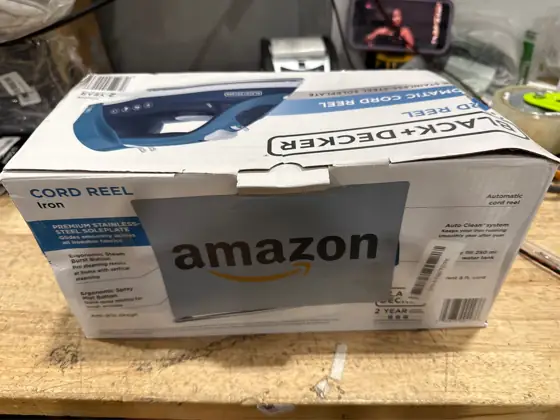 BLACK+DECKER Steam Iron for Clothes… — Photo 3