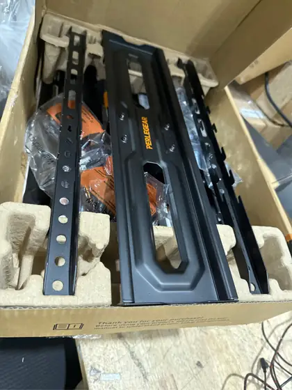 Perlegear Full Motion TV Wall… — Photo 4