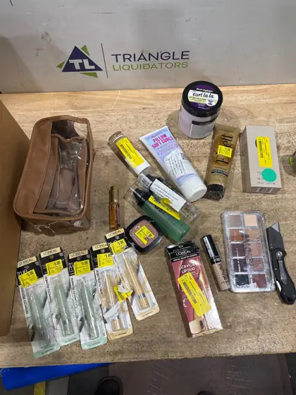 Lot items- Walmart beauty products — Photo 1