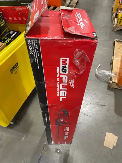 Milwaukee M18 FUEL 24 in.… — Photo 3