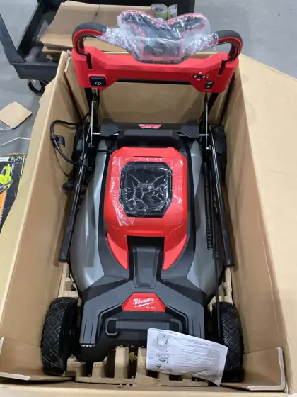 M18 FUEL Brushless Cordless 21… — Photo 4