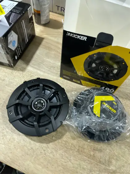 KICKER 48ESC5 5.25" 190W Peak… — Photo 4
