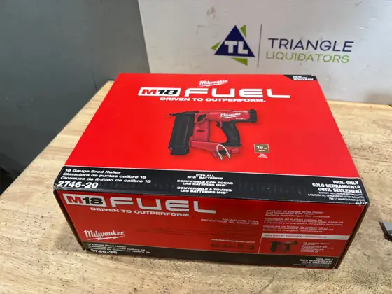 Milwaukee M18 FUEL 18 Ga.… — Photo 3