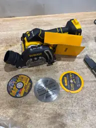 DeWalt 20V MAX XR 3… — Photo 4