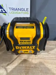 DEWALT Portable Power 2000 Peak… — Photo 3
