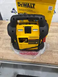 DEWALT 1600 Peak Amp Jump… — Photo 4