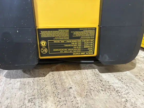 DEWALT 1600 Peak Amp Jump… — Photo 6