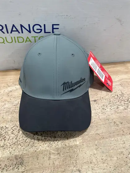 Milwaukee Workskin Fitted Hat Dark… — Photo 3