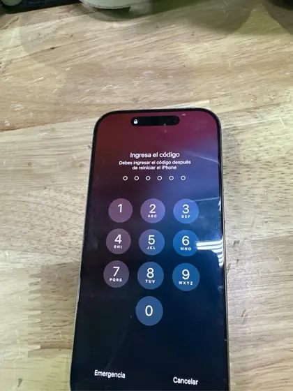 Apple iPhone 16 Pro, US… — Photo 5