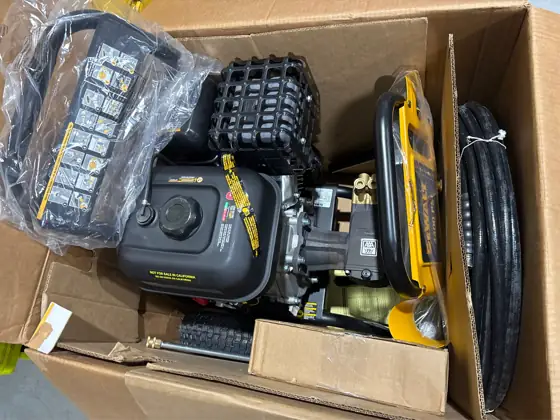 DEWALT 4400 PSI 4.0 GPM… — Photo 4