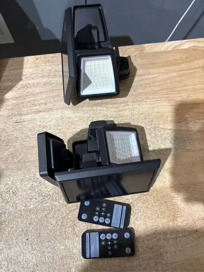 Tuffenough Solar Lights 2500LM 210LED,… — Photo 3