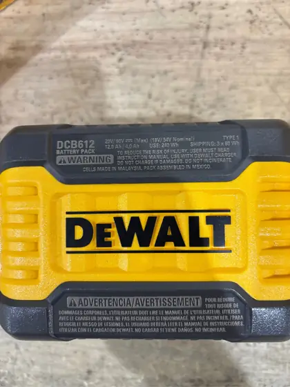 FLEXVOLT 20-Volt/60-Volt MAX Lithium-Ion 12.0Ah… — Photo 3