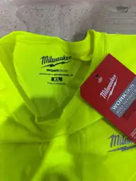 Milwaukee Workskin L/XL Short Sleeve… — Photo 4