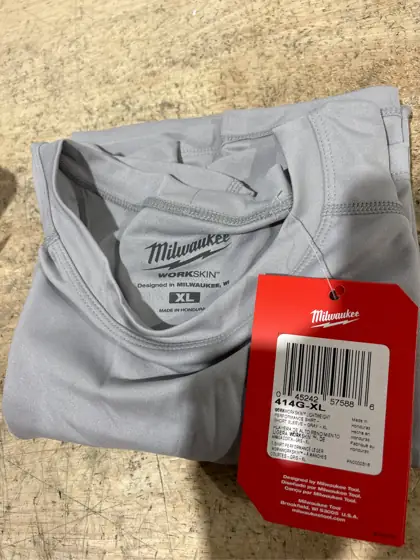 Milwaukee Workskin XL Short Sleeve… — Photo 4