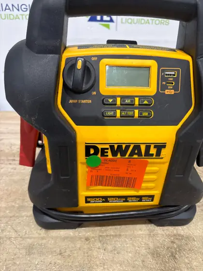 DEWALT 1600 Peak Amp Jump… — Photo 6