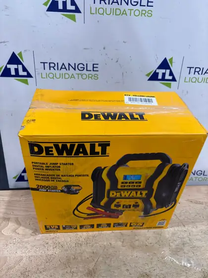 DEWALT 2000-Peak Amp Portable Jump… — Photo 5