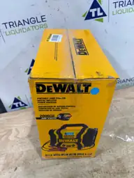 DEWALT 2000-Peak Amp Portable Jump… — Photo 6