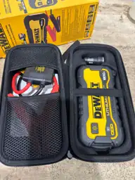DEWALT 1800 Peak Amp Lithium… — Photo 3