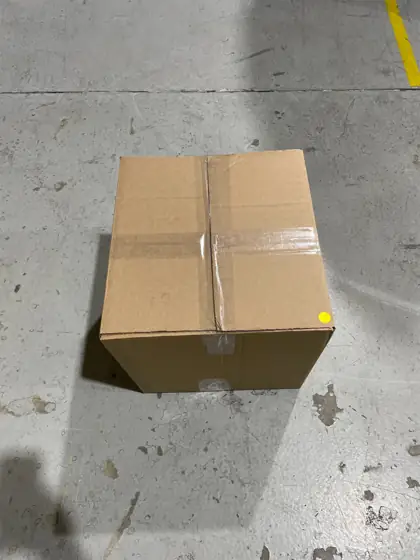 Amazon lot — Photo 1