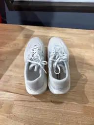 New valence running shoes — Photo 3