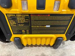 DEWALT 2000-Peak Amp Portable Jump… — Photo 3