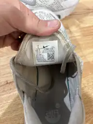 Nike Air Max 270 Sneaker — Photo 4
