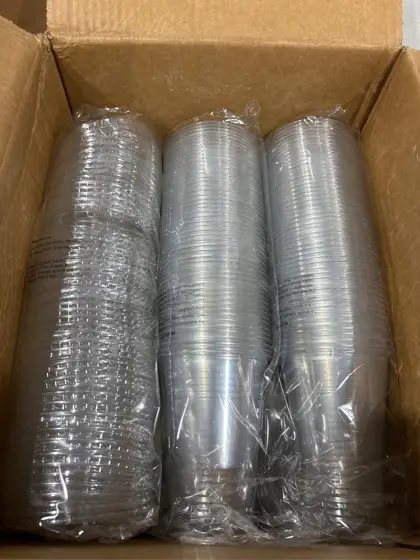 Plastic Cups with Lids, Plastic… — Photo 3